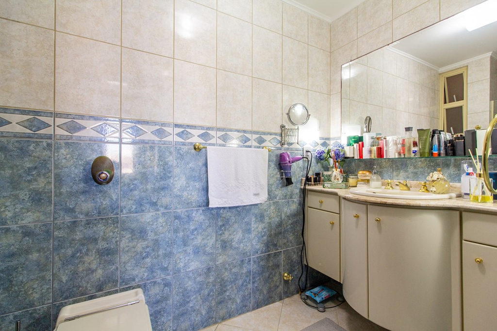 Apartamento para venda no bairro Jardim Lindóia em Porto Alegre