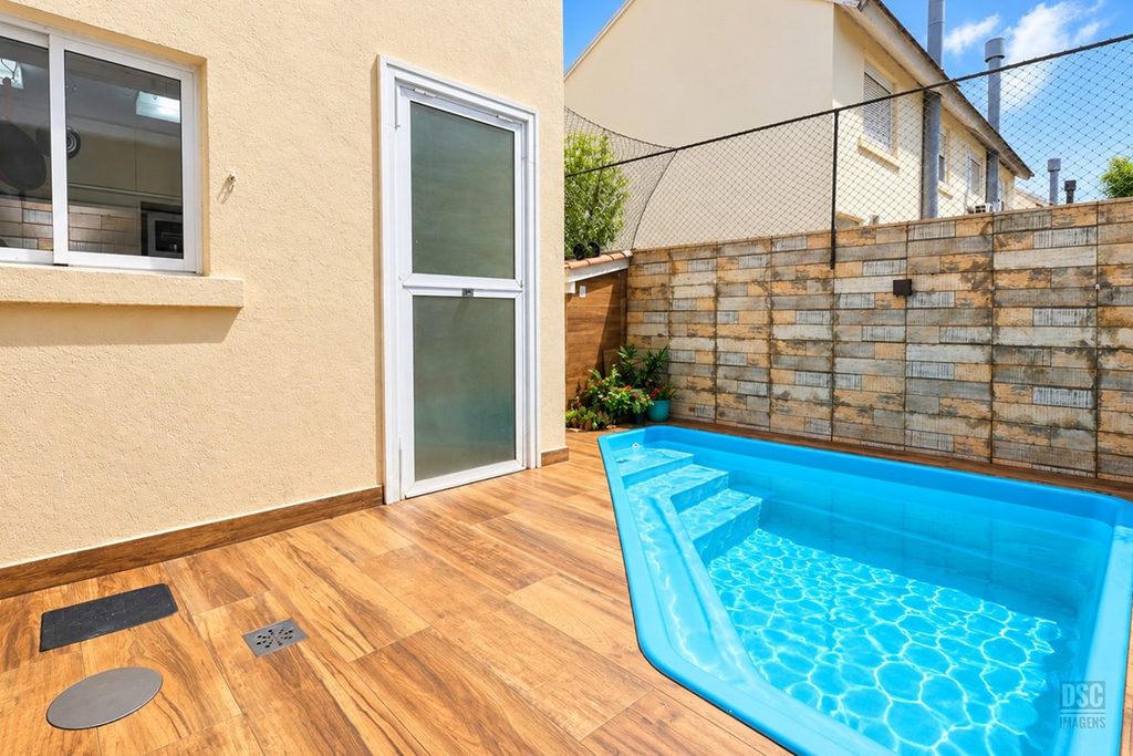 Casa para venda no bairro Jardim Itu em Porto Alegre