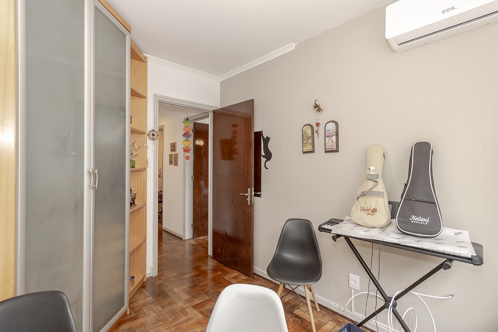 Apartamento para venda no bairro Menino Deus em Porto Alegre