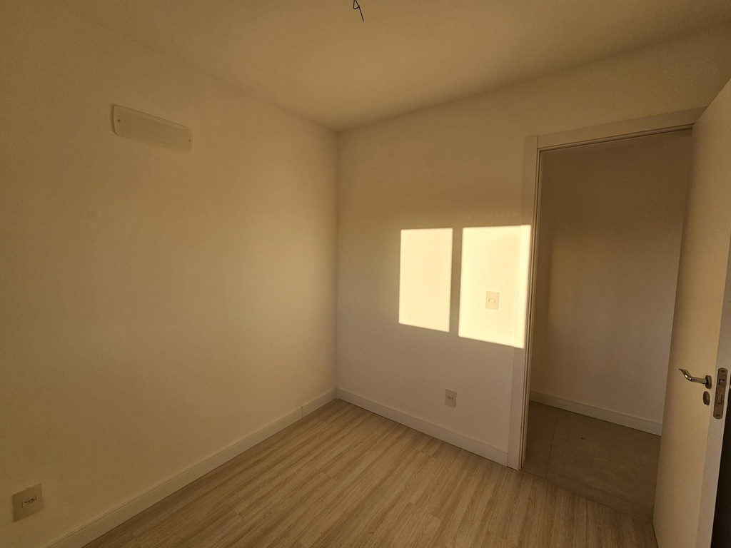 Apartamento para venda no bairro Santo Antônio em Porto Alegre