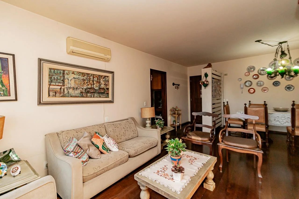 Apartamento para venda no bairro Rio Branco em Porto Alegre