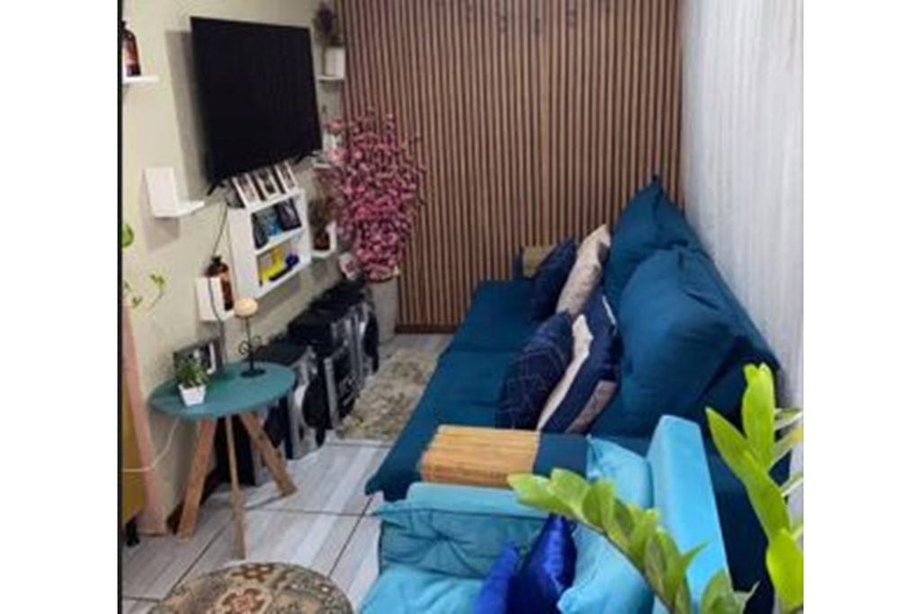 Casa para venda no bairro Guajuviras em Canoas