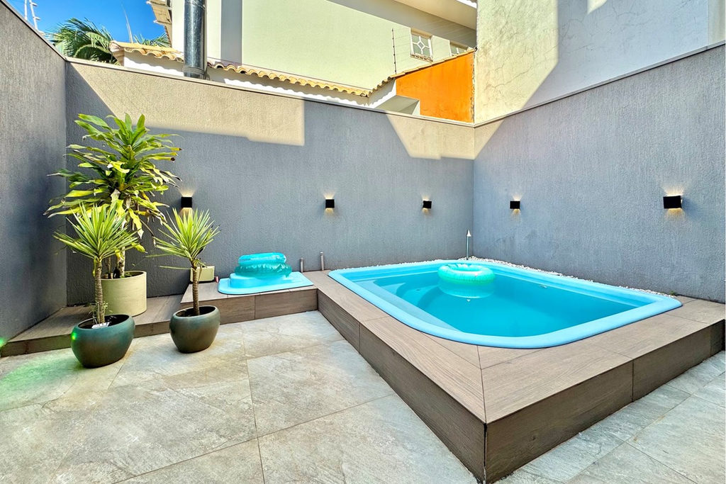 Casa para venda no bairro Estância Velha em Canoas
