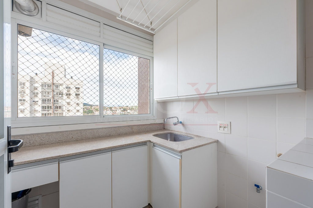 Apartamento para venda no bairro Jardim Botânico em Porto Alegre