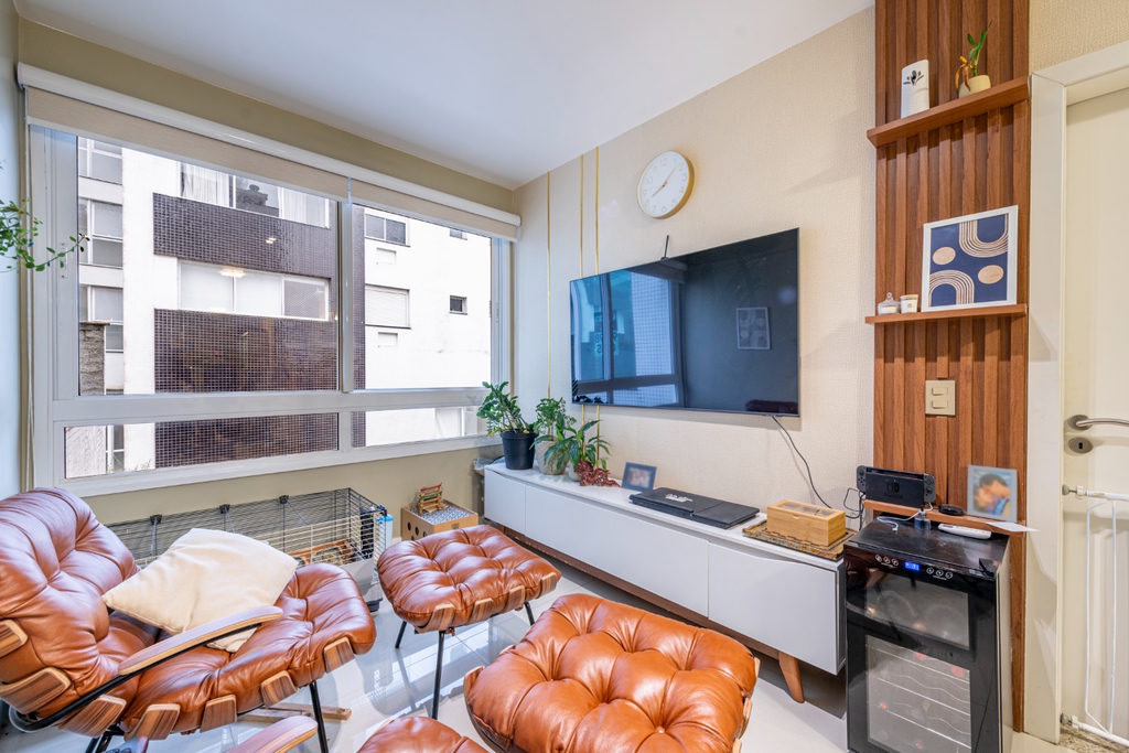 Apartamento para venda no bairro Passo da Areia em Porto Alegre