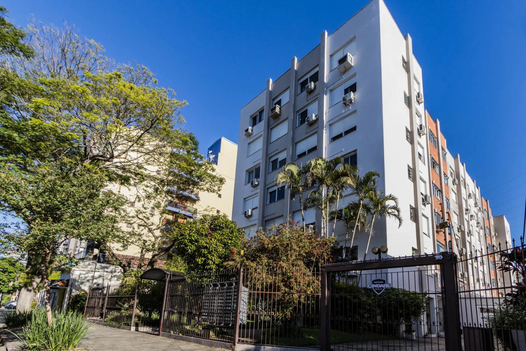 Apartamento para venda no bairro Menino Deus em Porto Alegre