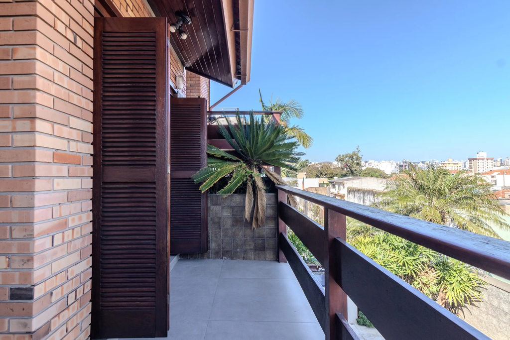 Casa para venda no bairro Jardim São Pedro em Porto Alegre