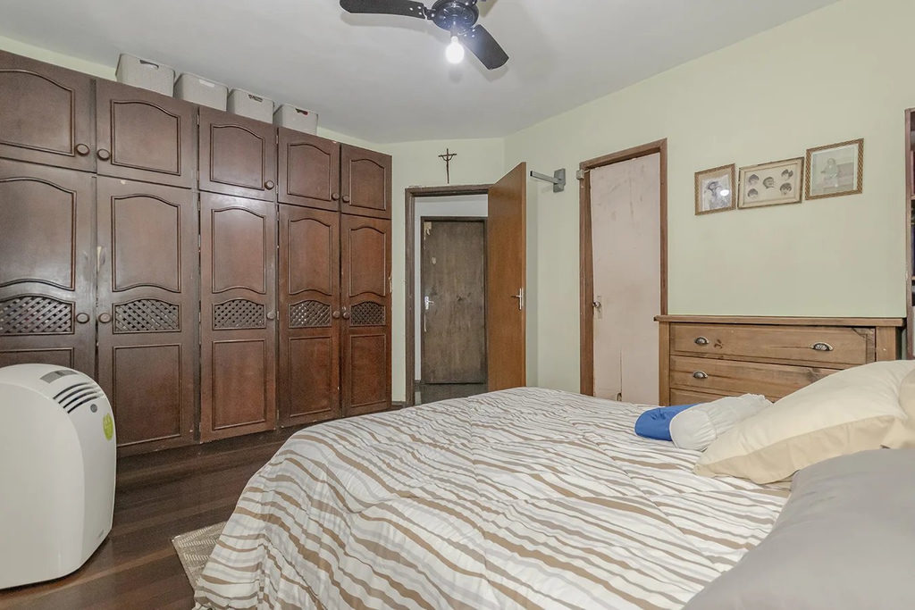 Casa para venda no bairro Jardim Botânico em Porto Alegre