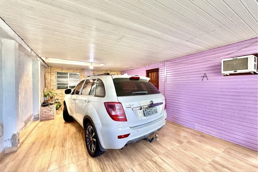 Casa para venda no bairro Igara em Canoas