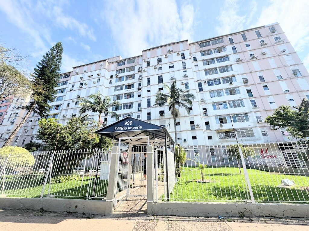 Apartamento para venda no bairro Humaitá em Porto Alegre