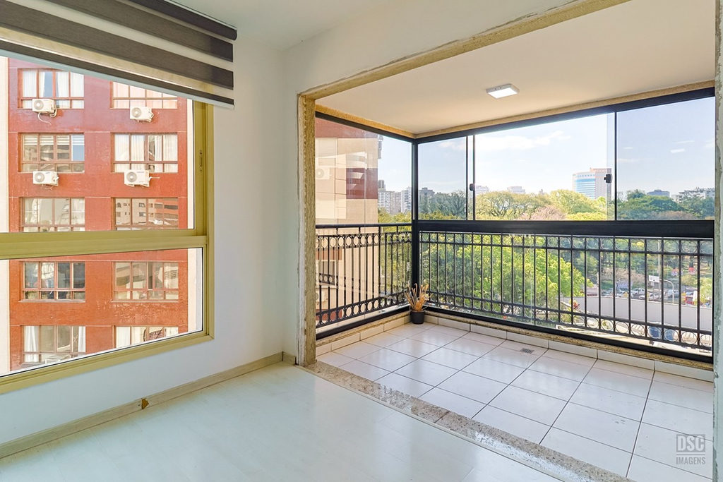 Apartamento para venda no bairro Rio Branco em Porto Alegre