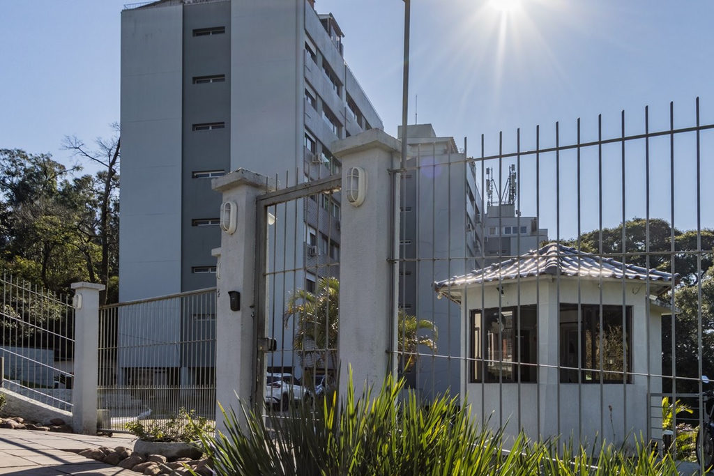 Apartamento para venda no bairro Teresópolis em Porto Alegre