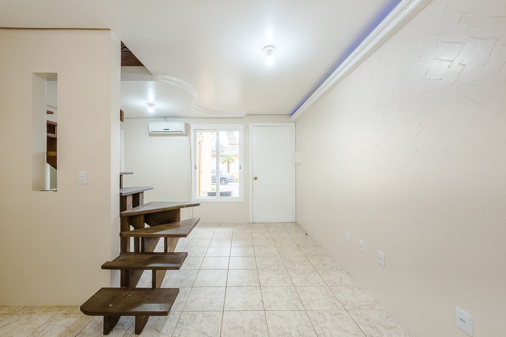 Casa em Condomínio para venda no bairro Rio Branco em Canoas