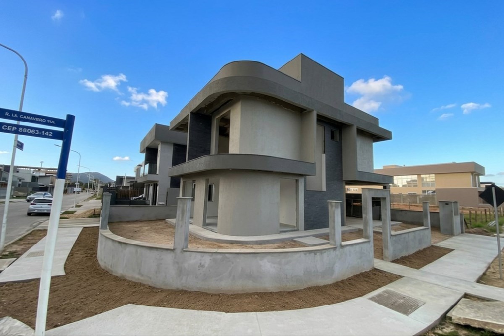 Casa de 4 quartos, 186m² no bairro Campeche, em Florianópolis | Eu Corretor