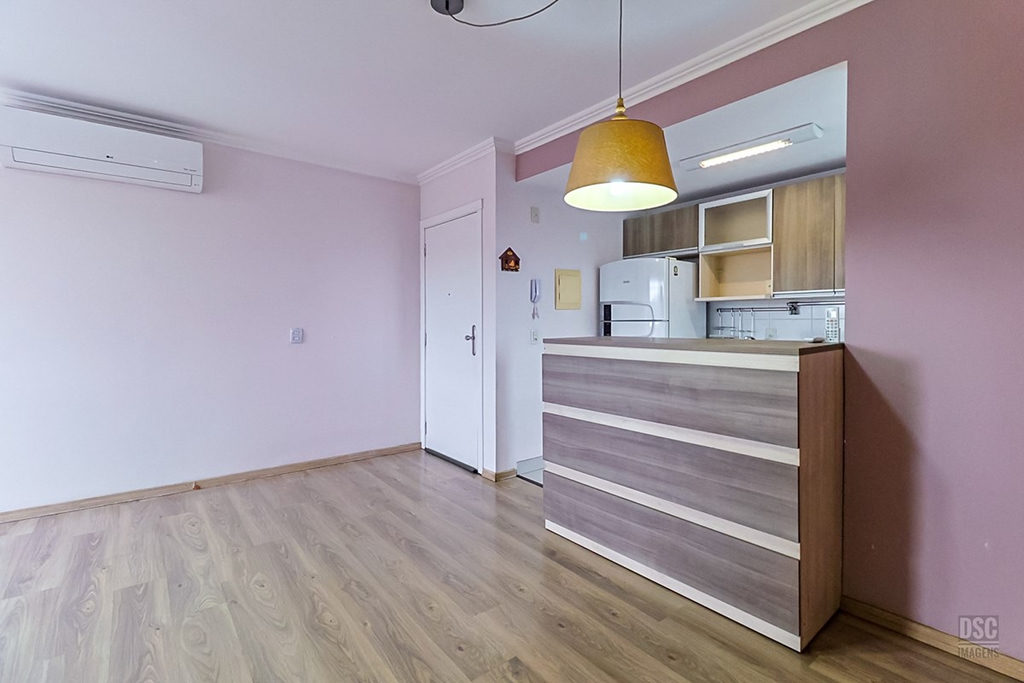 Apartamento para venda no bairro Vila Ipiranga em Porto Alegre