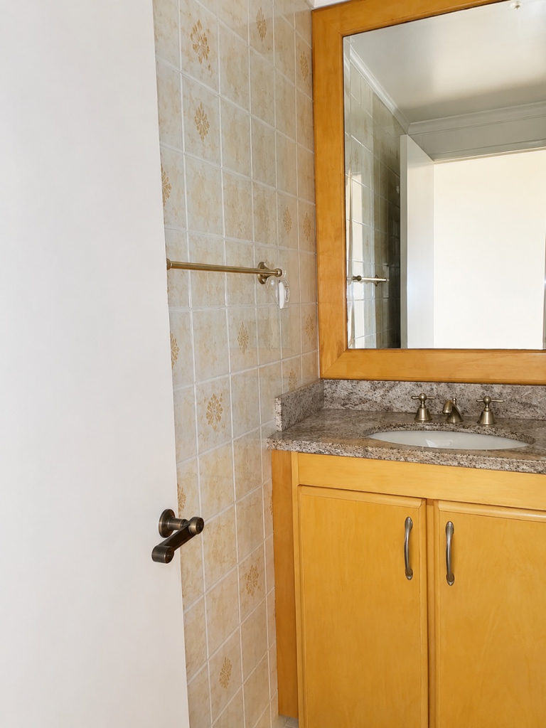 Apartamento para venda no bairro Centro Histórico em Porto Alegre