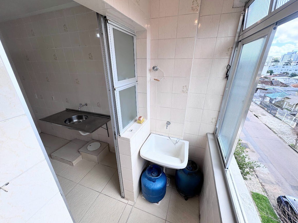 Apartamento para venda no bairro Teresópolis em Porto Alegre