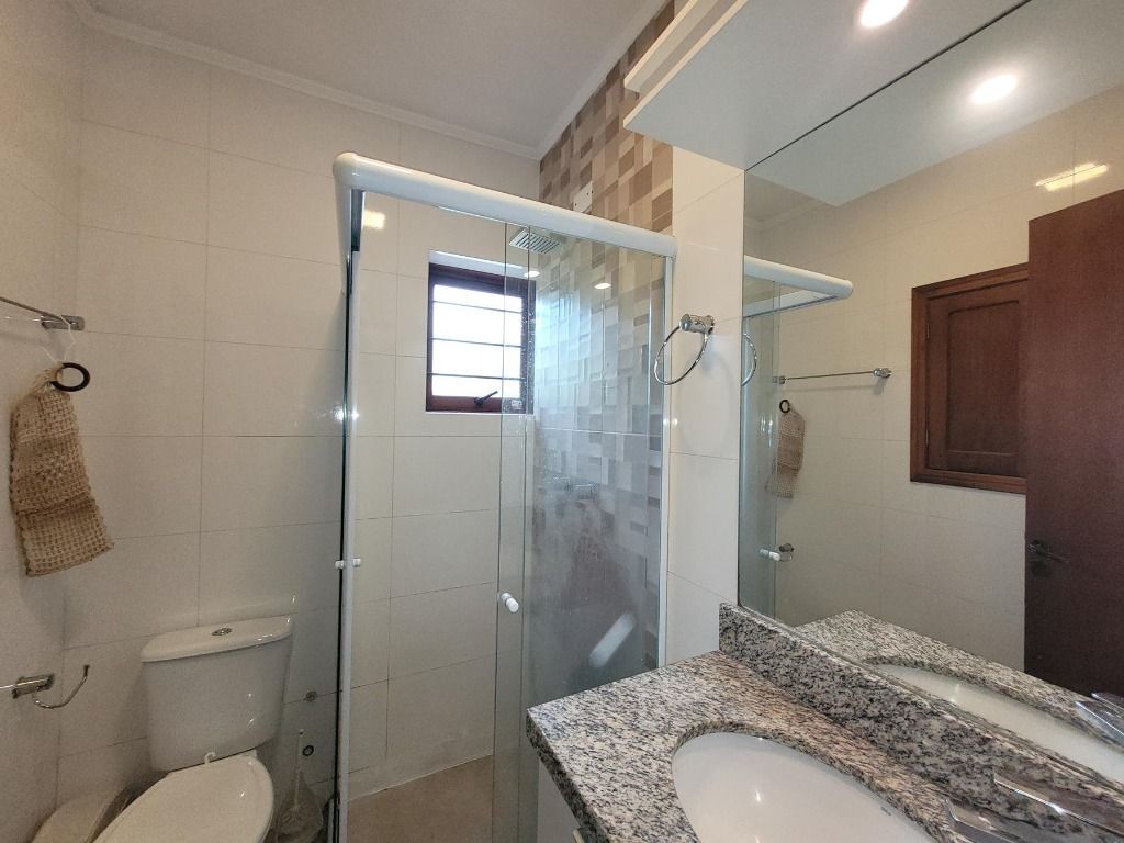 Casa para venda no bairro Petrópolis em Porto Alegre