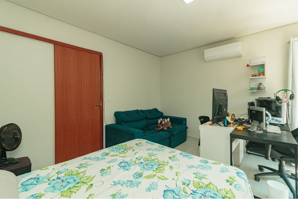 Casa para venda no bairro Menino Deus em Porto Alegre