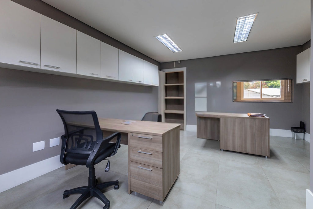 Edifício Comercial para venda no bairro Três Figueiras em Porto Alegre