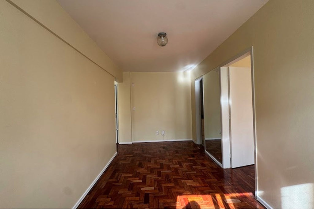 Apartamento para venda no bairro Jardim Lindóia em Porto Alegre