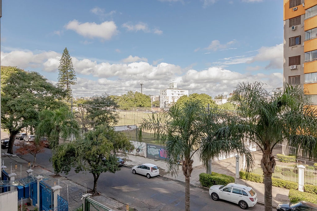 Apartamento para venda no bairro Santa Cecília em Porto Alegre