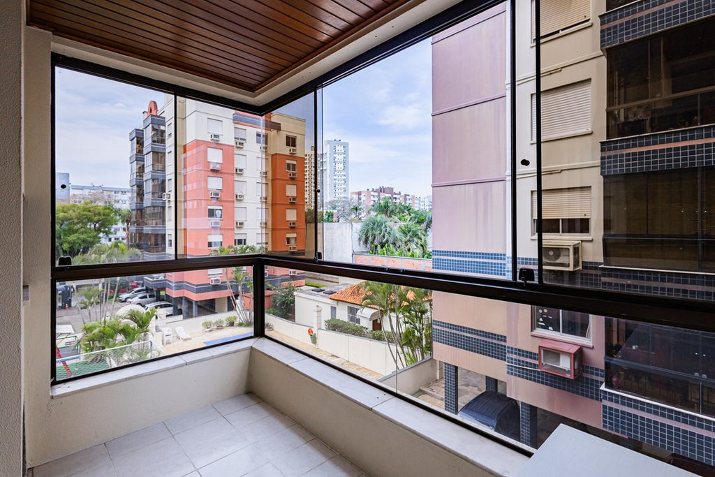 Apartamento para venda no bairro Partenon em Porto Alegre