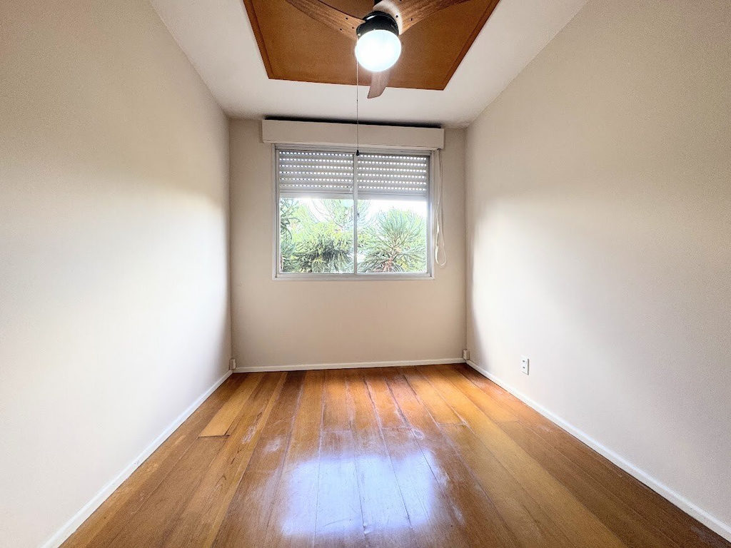 Apartamento para venda no bairro Teresópolis em Porto Alegre