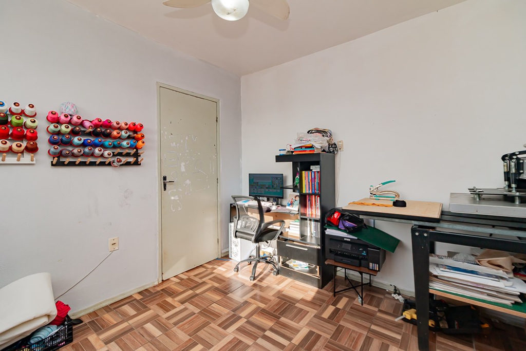 Casa em Condomínio para venda no bairro Santa Tereza em Porto Alegre