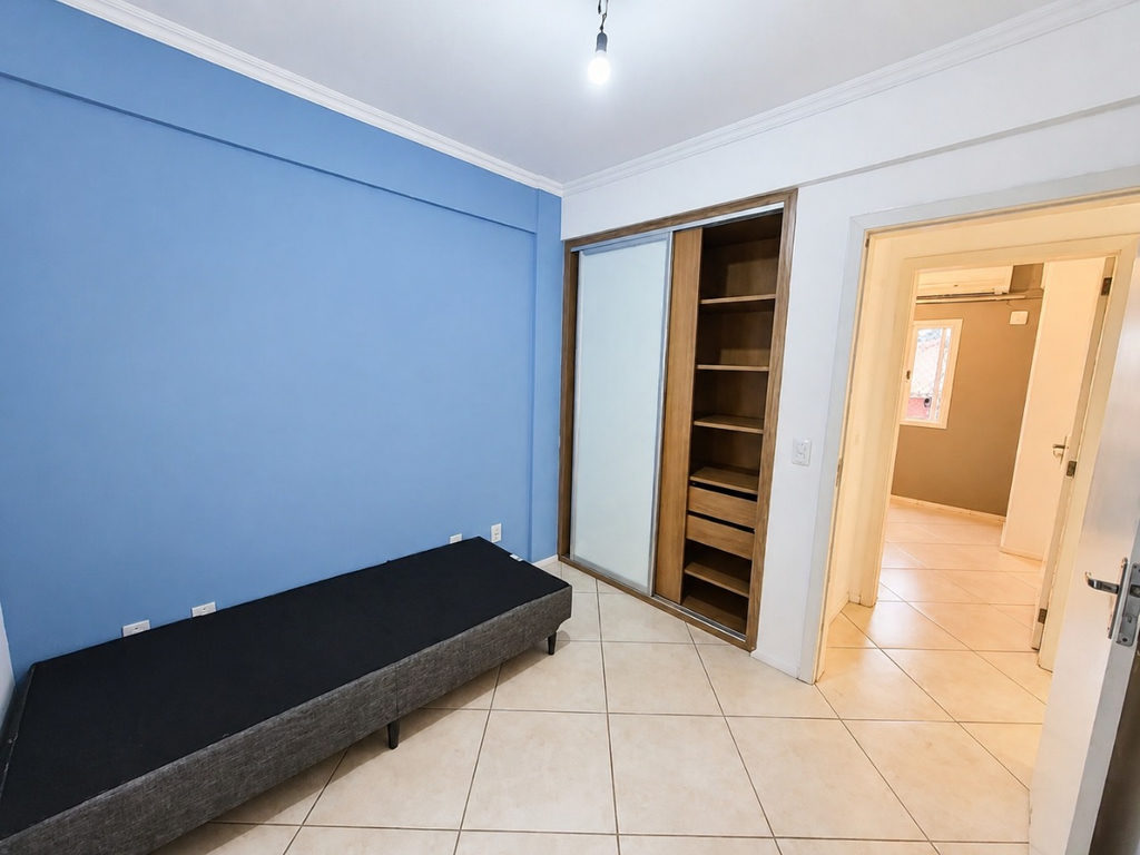 Apartamento para venda no bairro Vila Ipiranga em Porto Alegre
