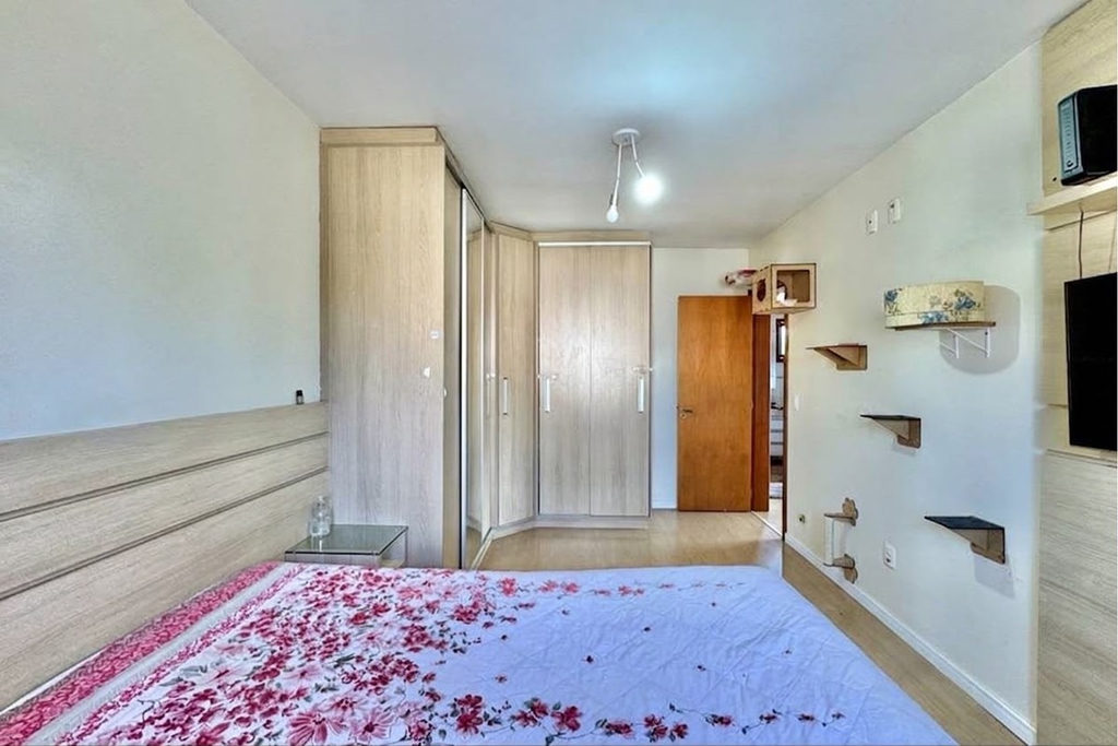 Casa para venda no bairro Nossa Senhora das Graças em Canoas