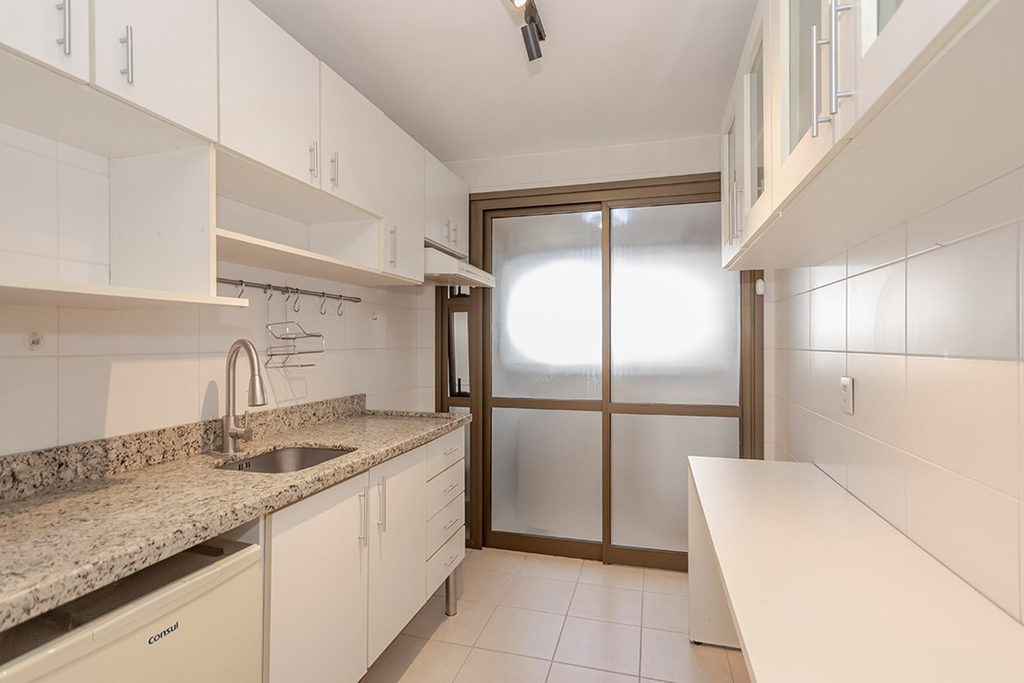 Apartamento para venda no bairro Santa Cecília em Porto Alegre
