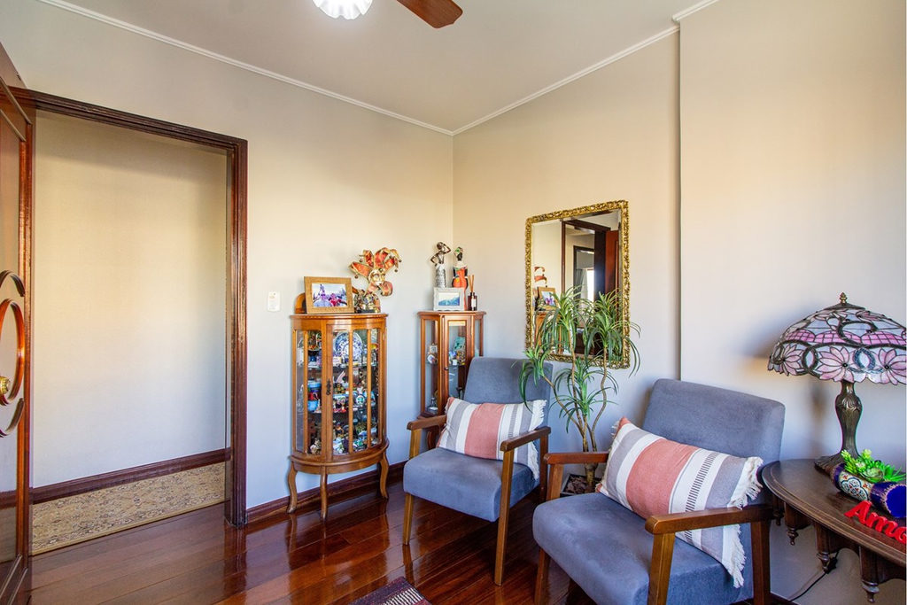 Apartamento para venda no bairro Jardim Lindóia em Porto Alegre