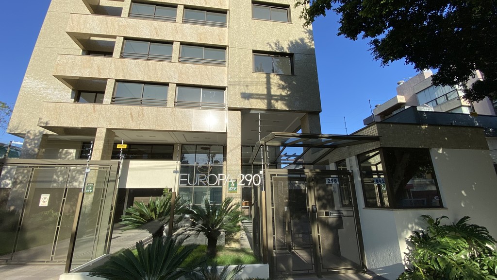 Apartamento à venda em Porto Alegre, Petrópolis, com 2 quartos, 78,4m² - Geniale Imóveis