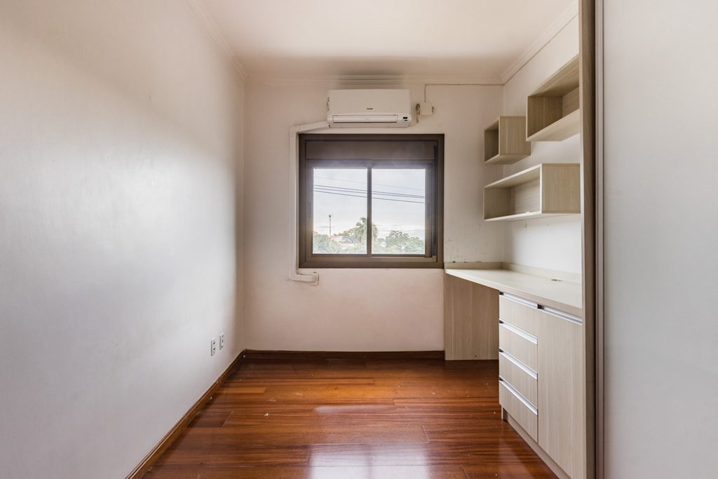 Apartamento para venda no bairro Nonoai em Porto Alegre