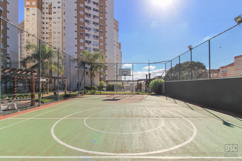 Apartamento para venda no bairro Vila Ipiranga em Porto Alegre