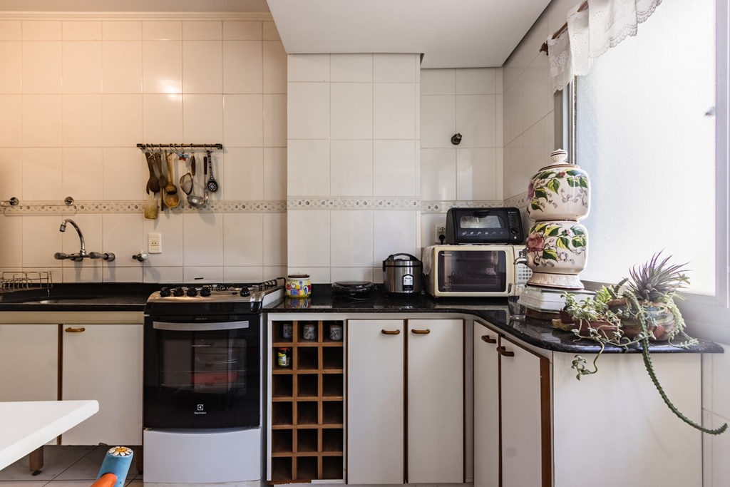 Apartamento para venda no bairro Teresópolis em Porto Alegre