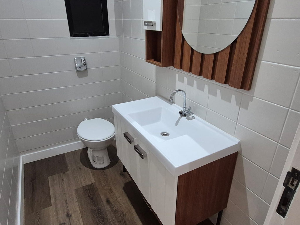 Sala para venda no bairro Higienópolis em Porto Alegre
