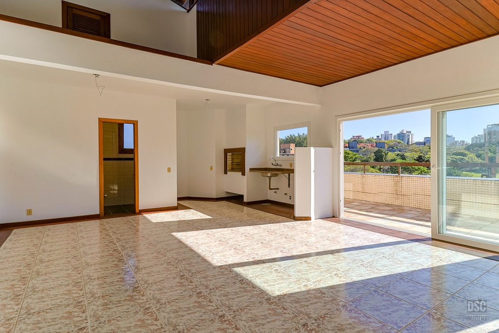 Cobertura Duplex para venda no bairro Petrópolis em Porto Alegre