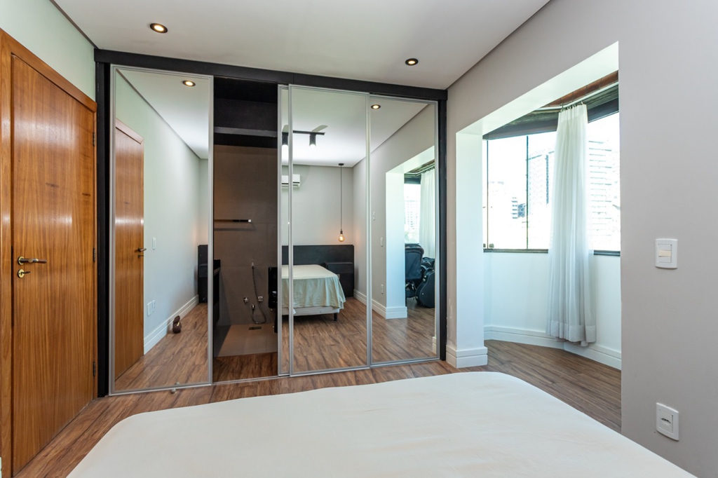 Cobertura Duplex para venda no bairro Mont Serrat em Porto Alegre