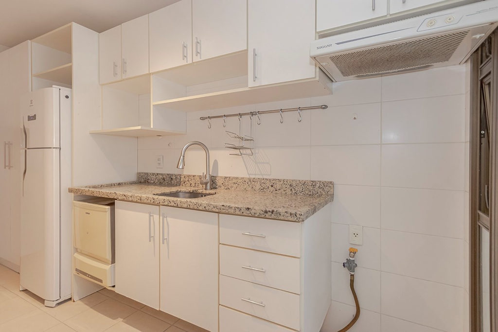 Apartamento para venda no bairro Santa Cecília em Porto Alegre