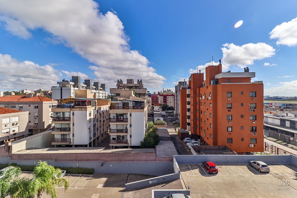 Apartamento para venda no bairro Jardim Lindóia em Porto Alegre