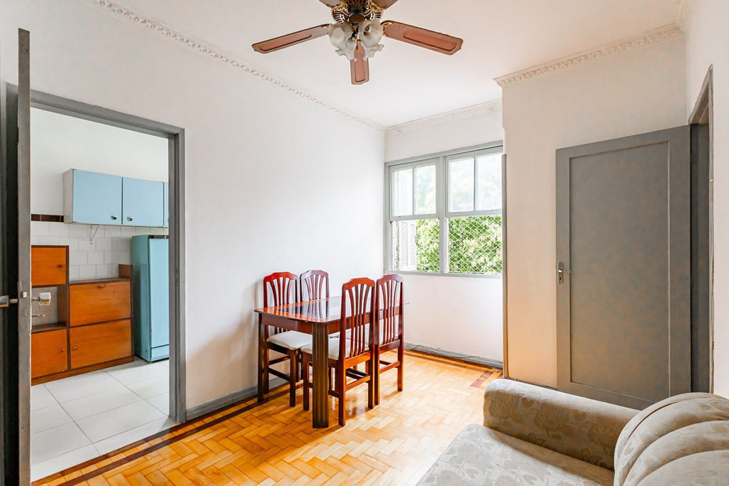 Apartamento para venda no bairro Petrópolis em Porto Alegre