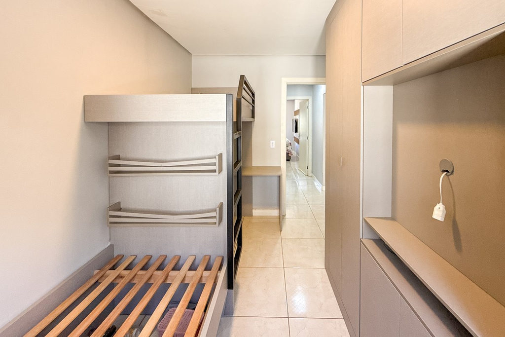 Casa para venda no bairro Igara em Canoas