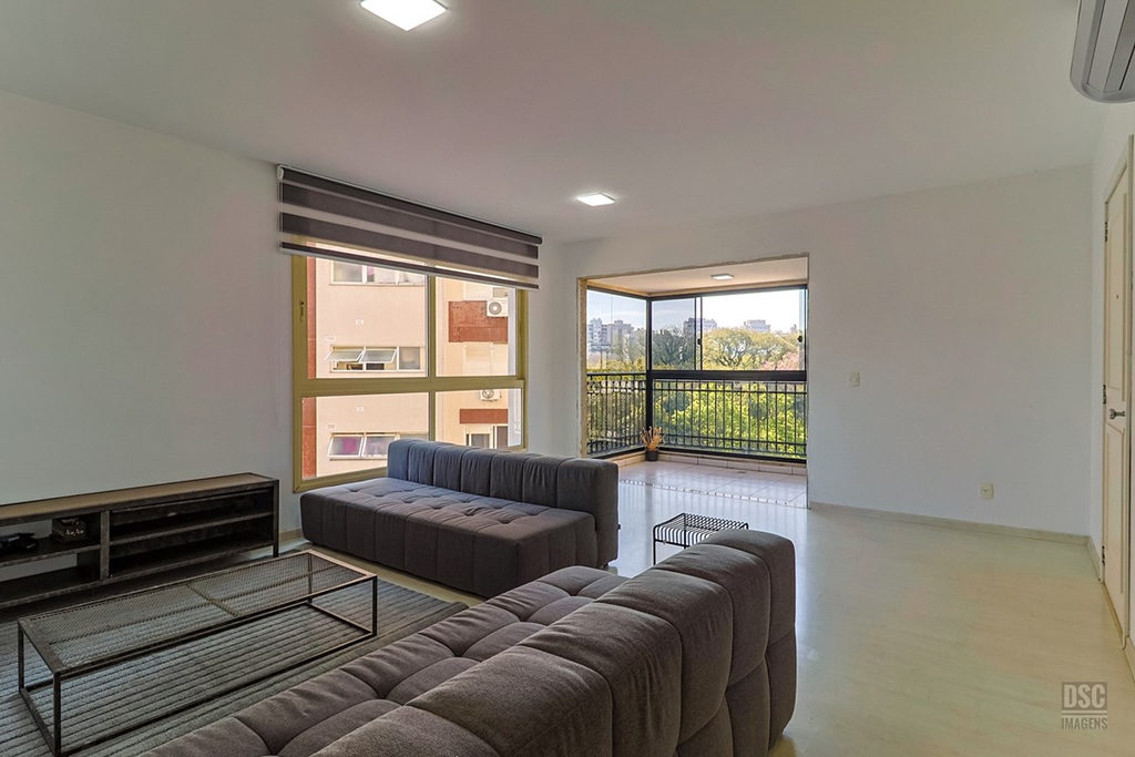 Apartamento para venda no bairro Rio Branco em Porto Alegre