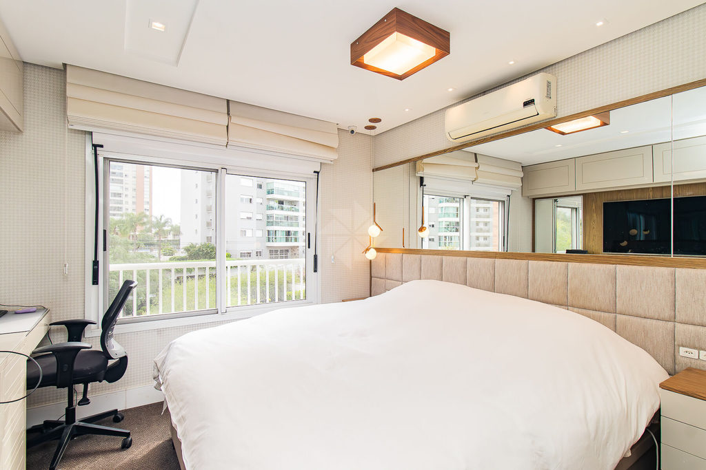 Apartamento para venda no bairro Central Parque em Porto Alegre