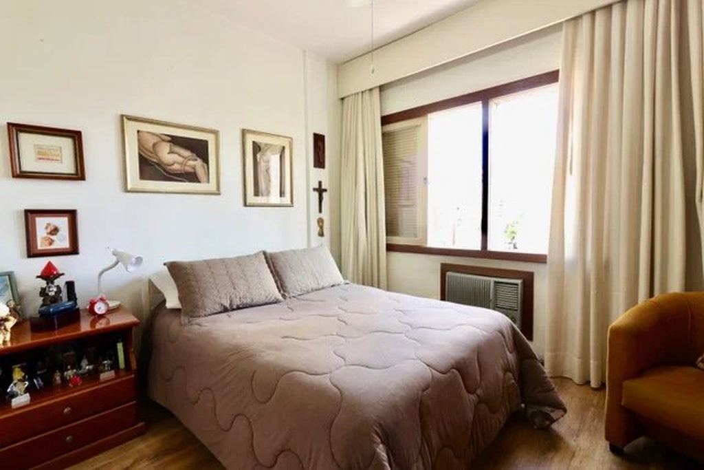 Apartamento para venda no bairro Rio Branco em Porto Alegre