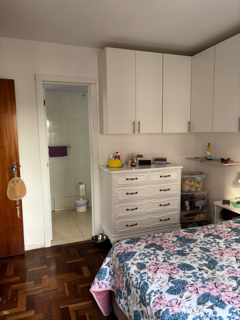 Apartamento para venda no bairro Jardim Lindóia em Porto Alegre