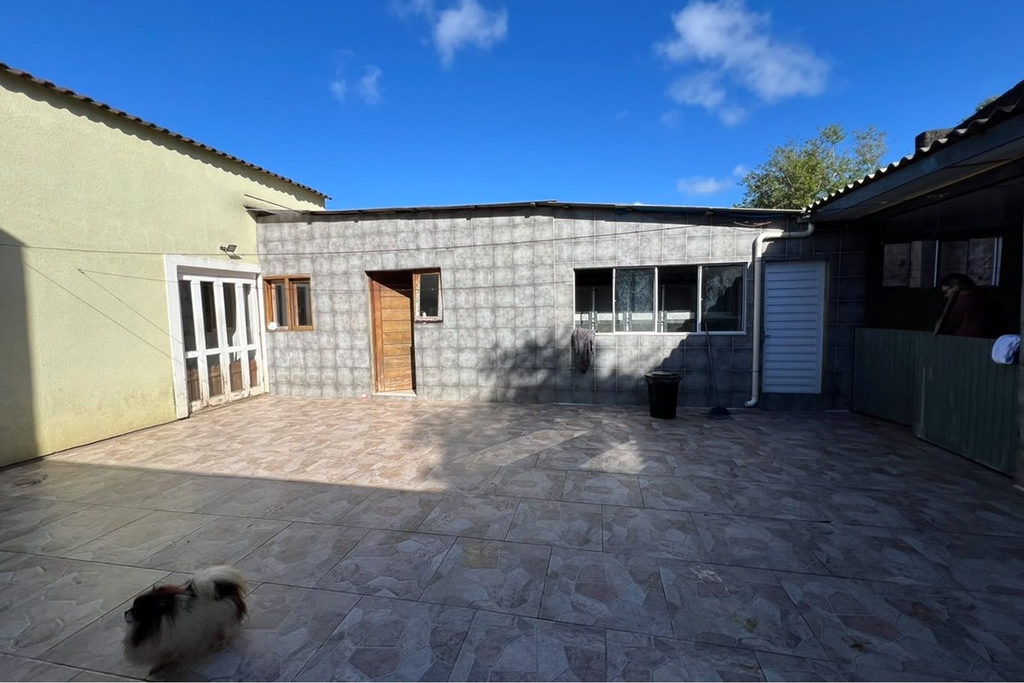 Casa em Condomínio para venda no bairro Lomba do Pinheiro em Porto Alegre