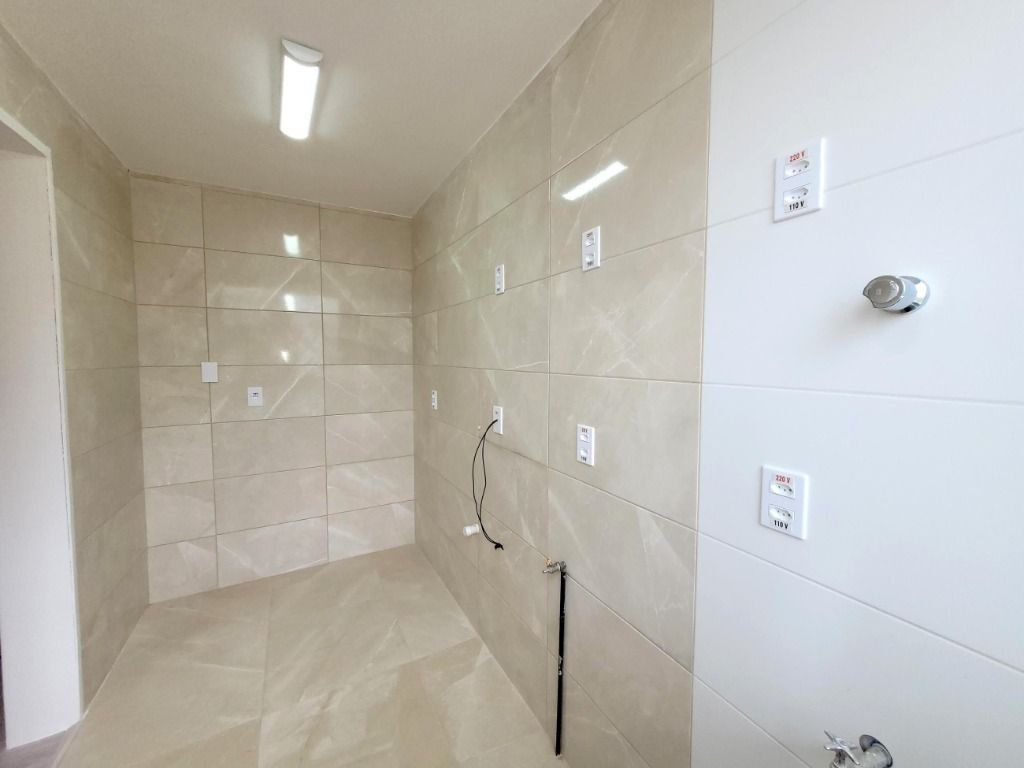 Apartamento para venda no bairro Jardim do Salso em Porto Alegre